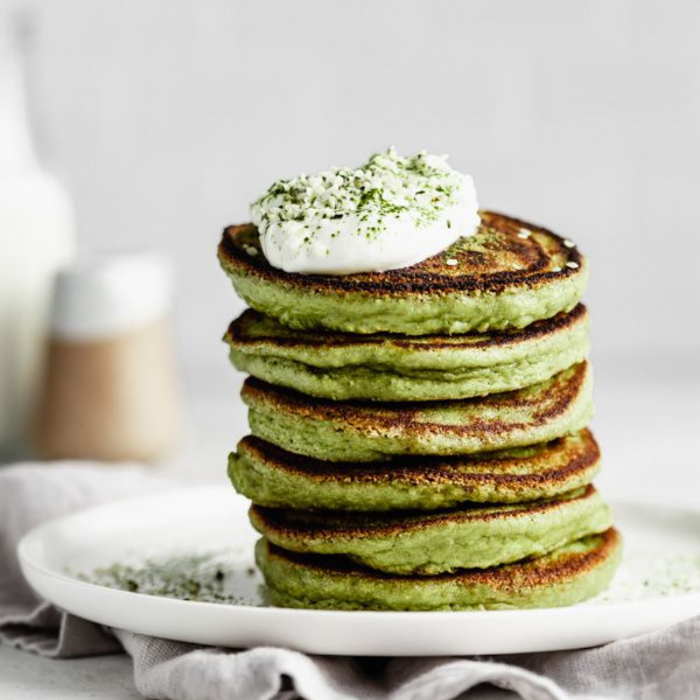 Pancakes de granola matcha 🥞🍵