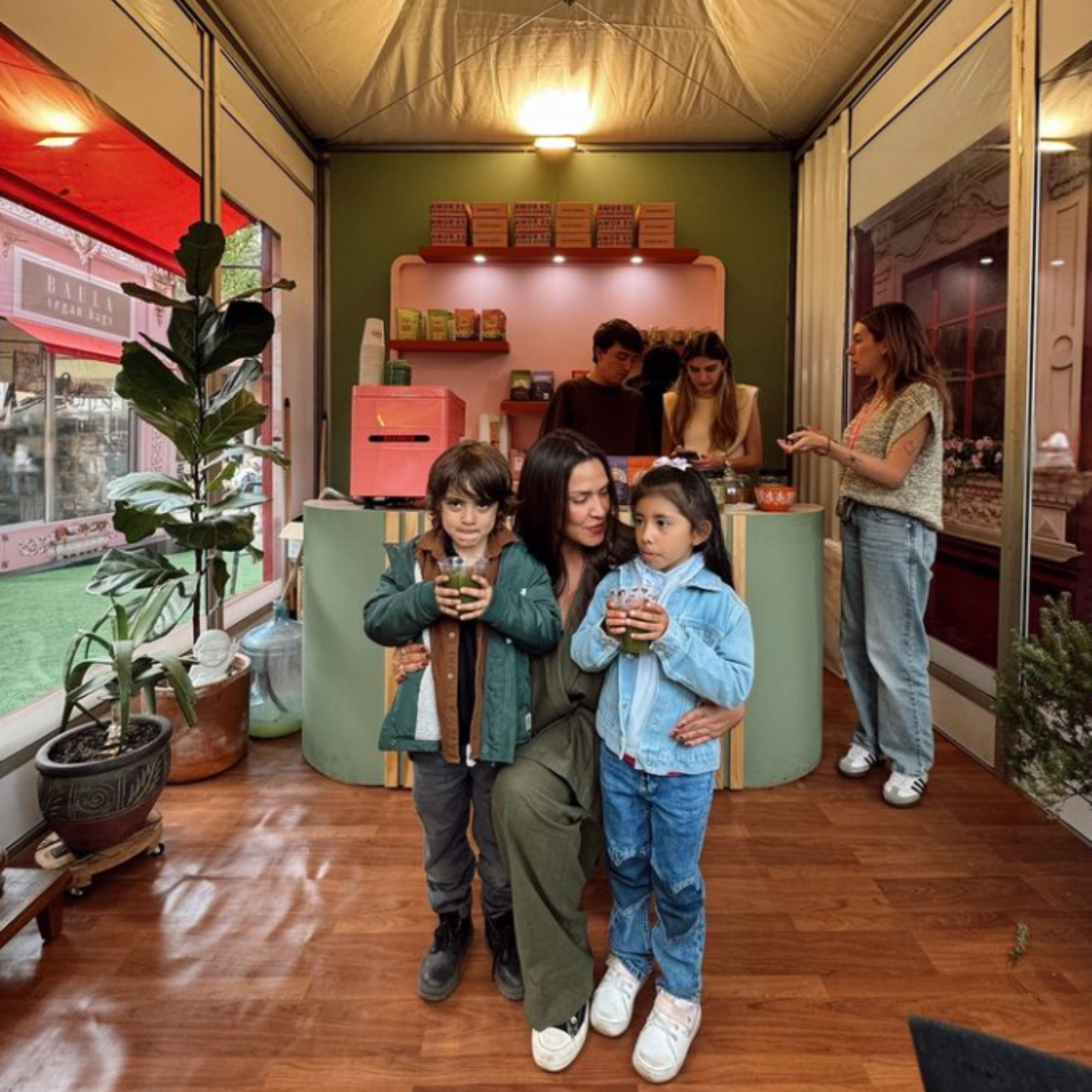 MATCHA ¿Es Seguro para los Niños? ¿Embarazadas ó lactantes?