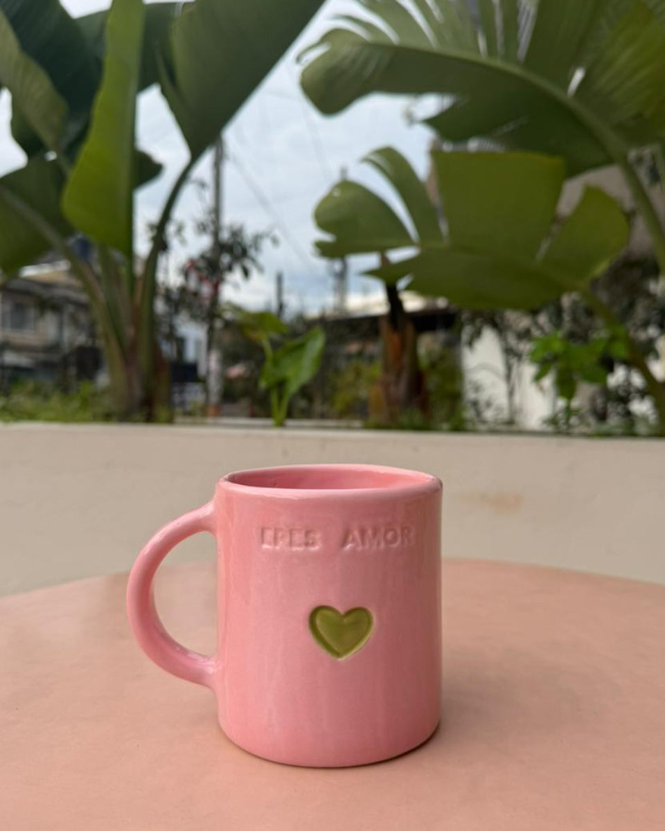 Taza eres amor pink
